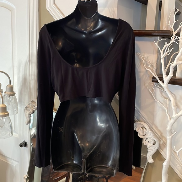 Free People Cropped Long Sleeved T-Shirt - Picture 5 of 8